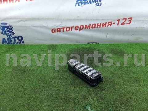 Новое Mercedes S, 2006 г., OEM A2218214051, арт. 33673