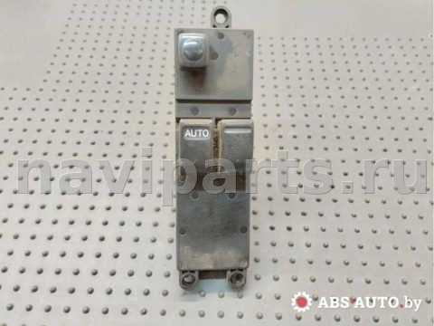 Новое Nissan Primera, 2004 г., OEM C8DD704N, арт. 57608477