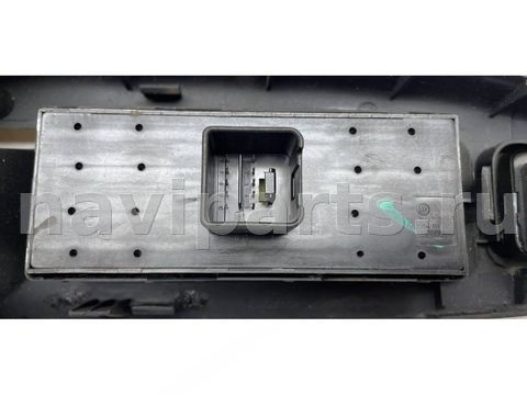 Блок управления стеклоподъёмниками Volkswagen Passat, 2007 г., арт. 75149926, фото 9