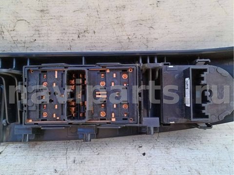 Блок управления стеклоподъёмниками Chevrolet Aveo, 2012 г., арт. 86768050, фото 7