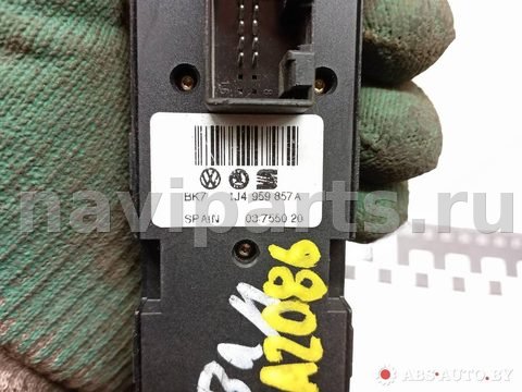 Новое Skoda Fabia, 2002 г., OEM 1J4959857A, арт. A2086_4