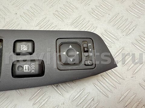 Новое Citroen C-Crosser, 2010 г., OEM 183569, арт. A35907_3, фото 2