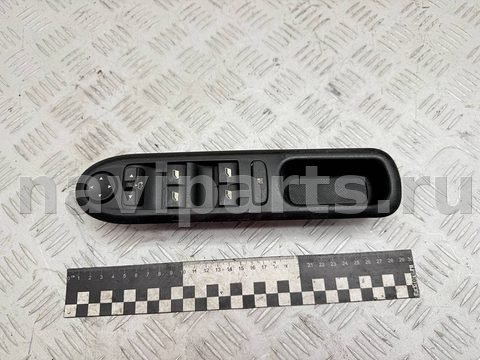 Блок управления стеклоподъёмниками Peugeot 407, 2004 г., OEM 96468704XT, арт. A43684