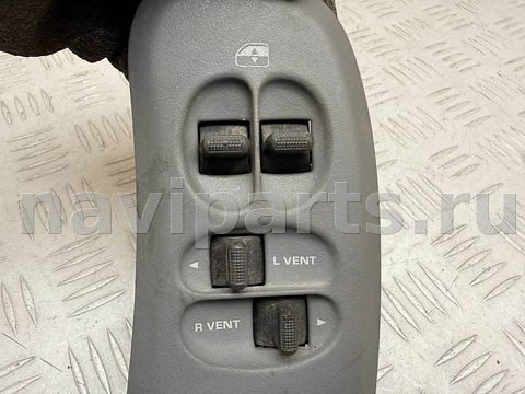 Новое Chrysler Town-Country, 2006 г., OEM 04685732AC, арт. A45809_5, фото 2