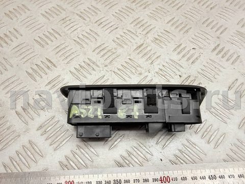 Новое Peugeot 308, 2009 г., OEM 30170275, арт. A52787_2