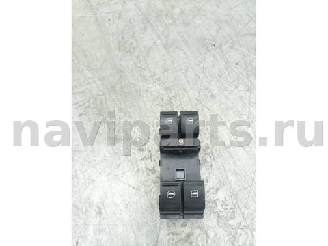 Новое Volkswagen Passat, 2013 г., OEM 1K4959857B, арт. BF573-4