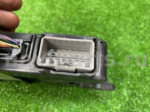 Новое Land-Rover Range Rover Velar L560, 2018 г., OEM LR083970, арт. 10354, фото 7