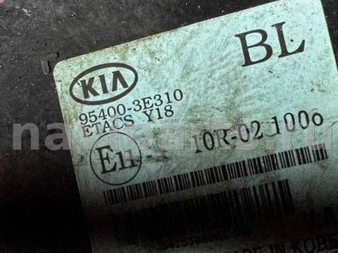 Новое Kia Sorento, 2006 г., OEM 954003E310, арт. 48478, фото 3