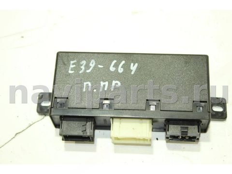 Новое BMW 5 E39, 1999 г., OEM 8378771, арт. 88703712