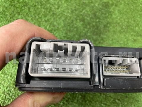Новое Land-Rover Range Rover Velar L560, 2018 г., OEM LR083970, арт. 9228, фото 9