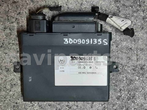 Новое Volkswagen Touareg, 2002 г., OEM 5WK47021, арт. A496436