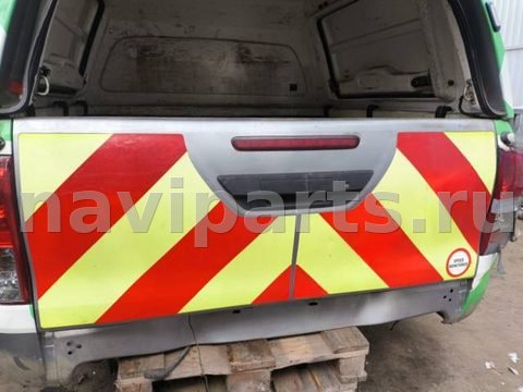 Борт откидной Toyota Hilux, 2017 г., OEM 65700KK010, арт. 221048