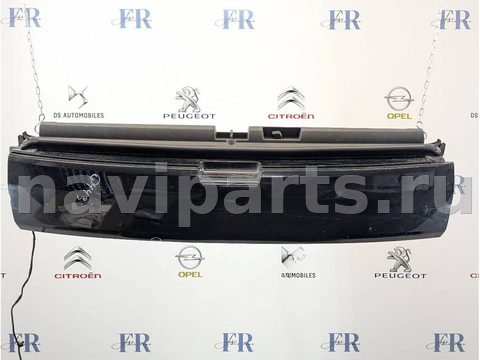 Борт откидной Peugeot 3008, 2011 г., арт. Q44335491