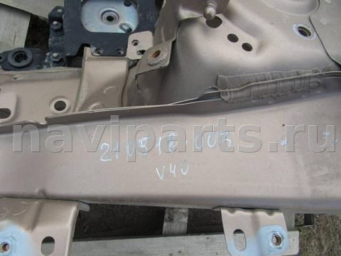 Новое Volvo V40, 2012 г., арт. 210518-003, фото 3