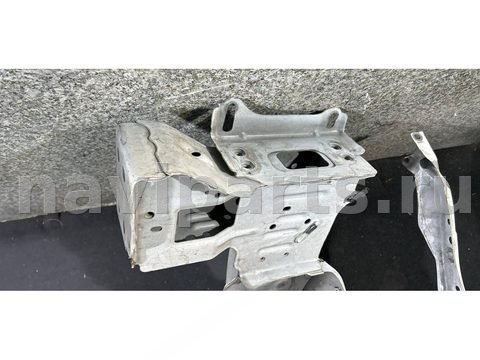 Новое Toyota Prius, 2014 г., арт. 46023074961, фото 11