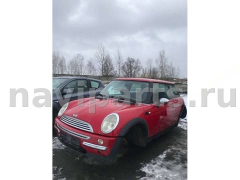 Новое Mini Cooper R50, 2003 г., арт. 52758429