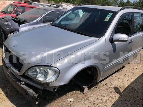 Четверть передняя левая Mercedes ML W163, 2001 г., арт. 59626094