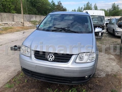 Новое Volkswagen Touran, 2006 г., арт. 78462606