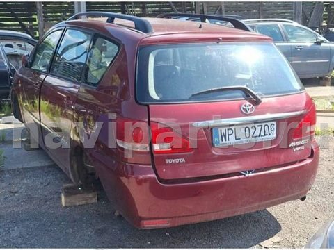 Новое Toyota Avensis Verso, 2001 г., арт. 80250092_3, фото 5