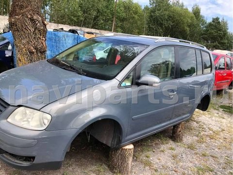 Новое Volkswagen Touran, 2005 г., арт. 84566869, фото 2