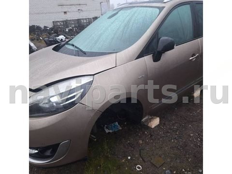 Новое Renault Grand Scenic, 2013 г., арт. 88360781