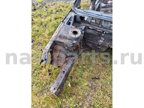 Четверть передняя правая Mazda 6, 2002 г., арт. 104985264