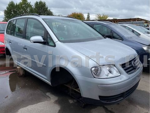 Новое Volkswagen Touran, 2004 г., арт. 43552513