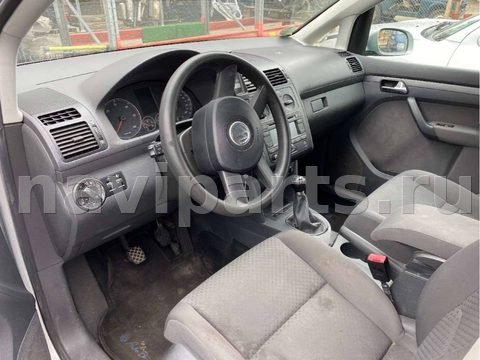 Новое Volkswagen Touran, 2004 г., арт. 43552513, фото 10
