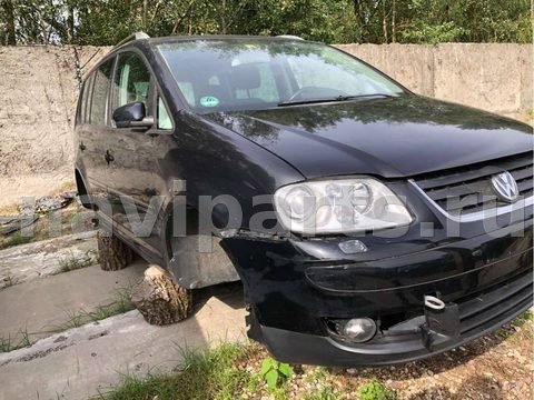 Новое Volkswagen Touran, 2005 г., арт. 84193245