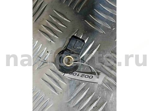 Датчик детонации Volkswagen Golf, 2000 г., OEM 030905377a, арт. 002106