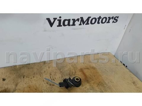 Датчик детонации Mercedes E W212, 2010 г., OEM A0041539028, арт. 1748