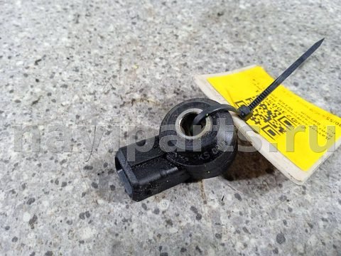 Датчик детонации Mercedes A W168, 1999 г., OEM A0031538928, арт. 46023005091