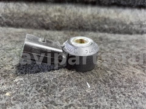 Датчик детонации Volkswagen Golf, 2001 г., OEM 030905377c, арт. 49210