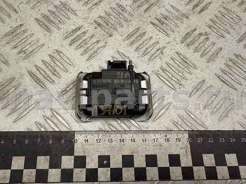 Новое Peugeot 5008, 2011 г., OEM 1397212155, арт. A37101_11