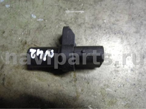 Датчик коленвала BMW 3 E46, 2001 г., арт. 12173