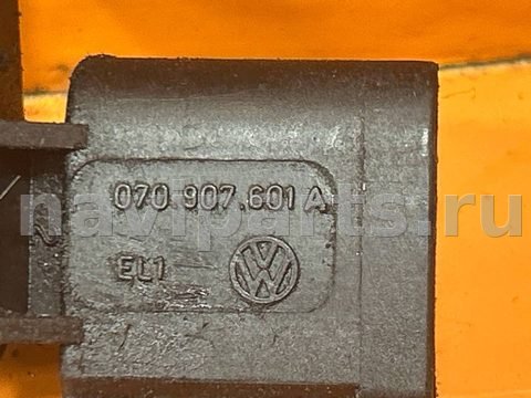 Датчик распредвала Volkswagen Touareg, 2007 г., OEM 070907601A, арт. 01023032, фото 2
