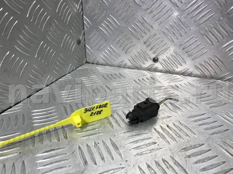 Датчик температуры Volkswagen Passat B6, 2007 г., OEM 1J0973702, арт. 3121F2082178