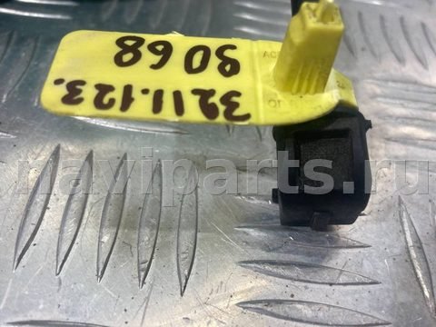 Датчик температуры Renault Scenic, 2000 г., арт. 32111239068, фото 2