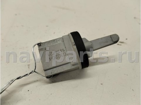 Датчик температуры Volkswagen Touran, 2004 г., OEM 1K0907543A, арт. 54224882