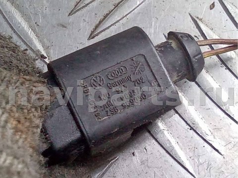 Датчик температуры Audi A6 Allroad C5, 2004 г., OEM 8Z0820535, арт. 66180431, фото 2