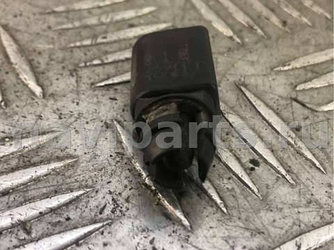 Датчик температуры Volkswagen Passat B7, 2012 г., OEM 8Z0820535, арт. 84546943