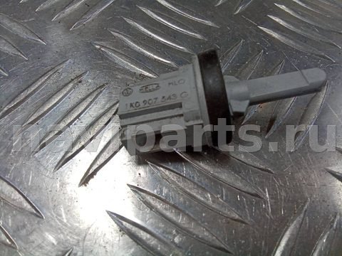 Датчик температуры Volkswagen Passat B7, 2011 г., OEM 1K0907543G, арт. 92954948, фото 2