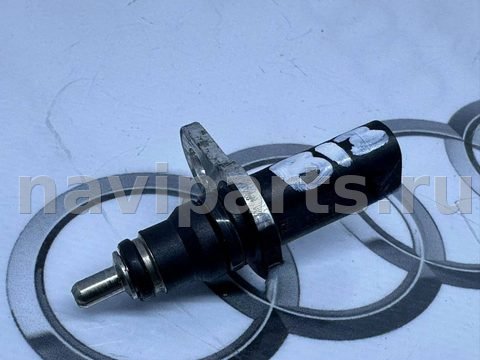 Датчик температуры Audi A4 B9, 2018 г., OEM 079919523B, арт. B105059756