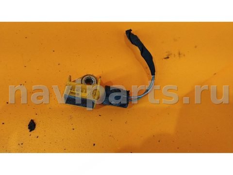 Новое Mercedes E W212, 2012 г., OEM 2128210351, арт. 01018325