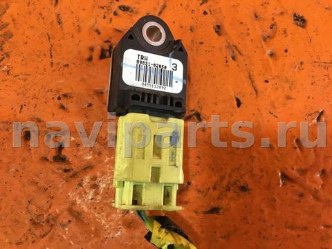 Датчик удара Toyota Corolla, 2005 г., OEM 8983102050, арт. 1007984