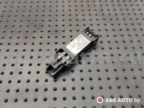 Датчик удара Mitsubishi Carisma, 2003 г., OEM MR397905, арт. 57574248