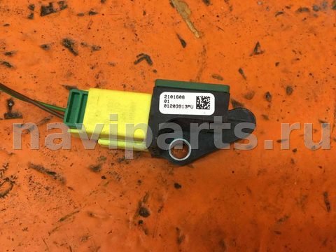 Новое Volkswagen Tiguan, 2010 г., OEM 5n0959351b, арт. 1005768v4