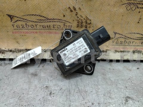 Новое Audi A4 B7, 2004 г., OEM 4f0907637, арт. 182196