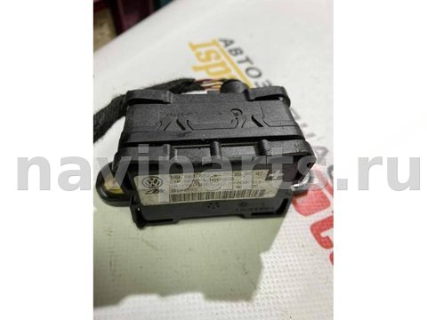 Новое Audi Q7 4L, 2008 г., OEM 7H0907652A, арт. 228