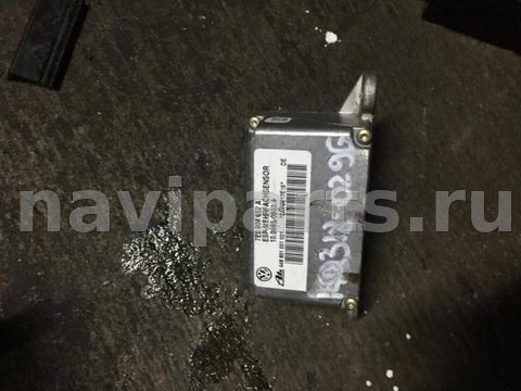 Датчик ускорения Audi Q7 4L, 2010 г., OEM 7E0907652A, арт. 233